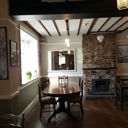 The Crown At Whitchurch Ross-on-Wye Ngoại thất bức ảnh