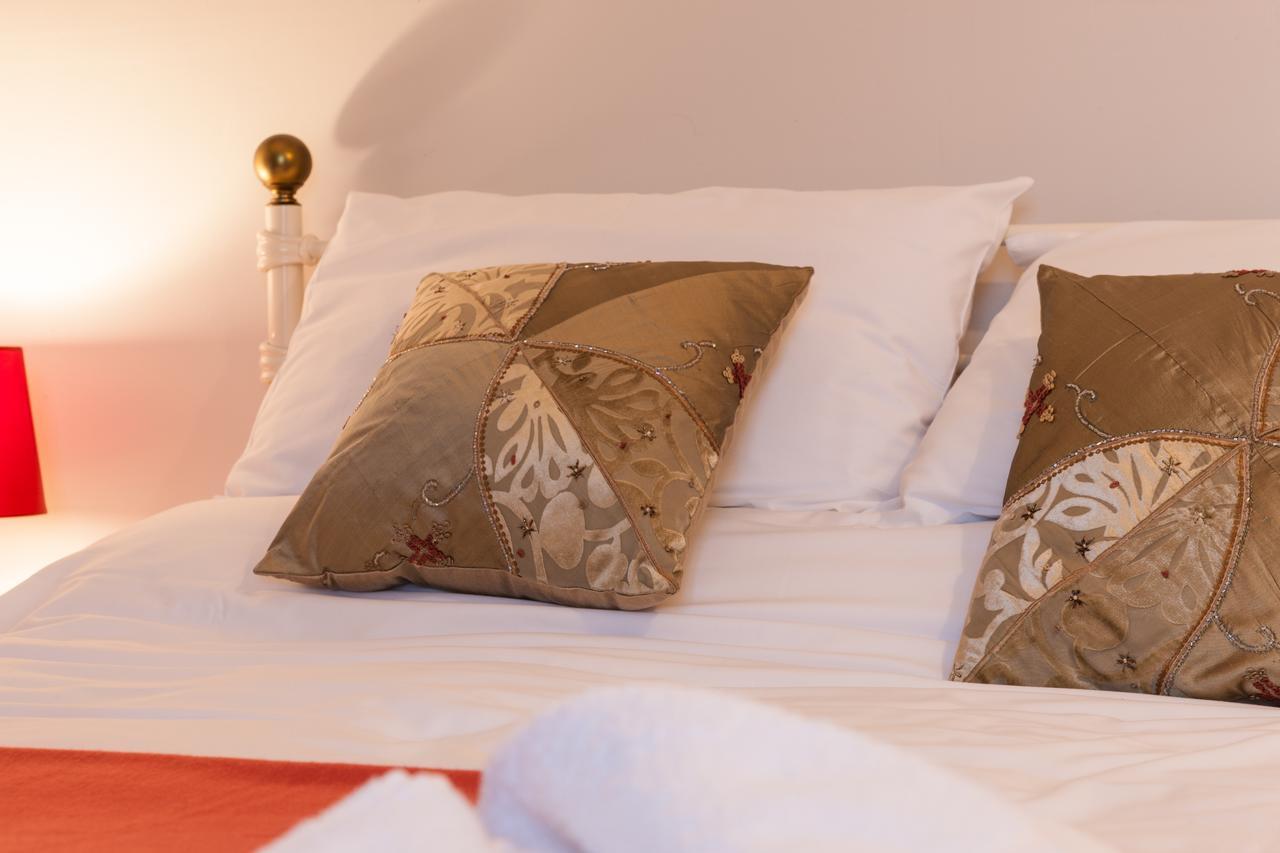 The Crown At Whitchurch Ross-on-Wye Ngoại thất bức ảnh