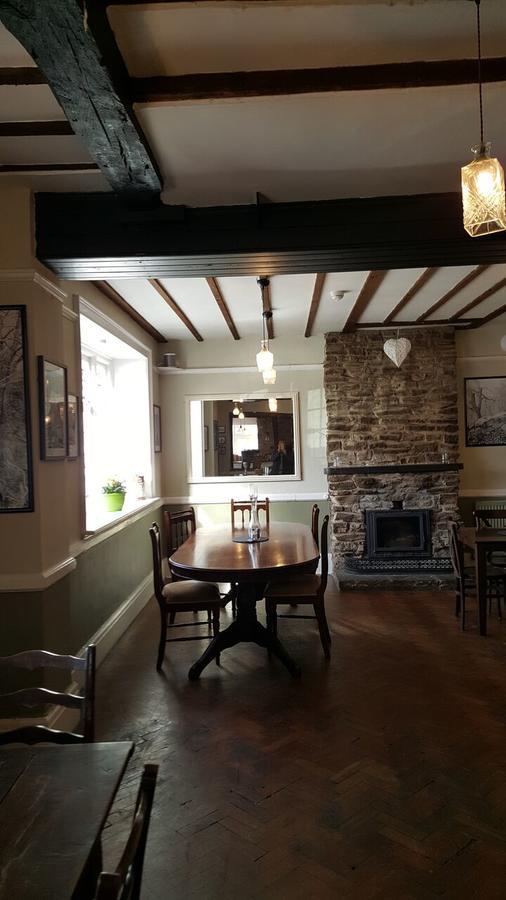 The Crown At Whitchurch Ross-on-Wye Ngoại thất bức ảnh